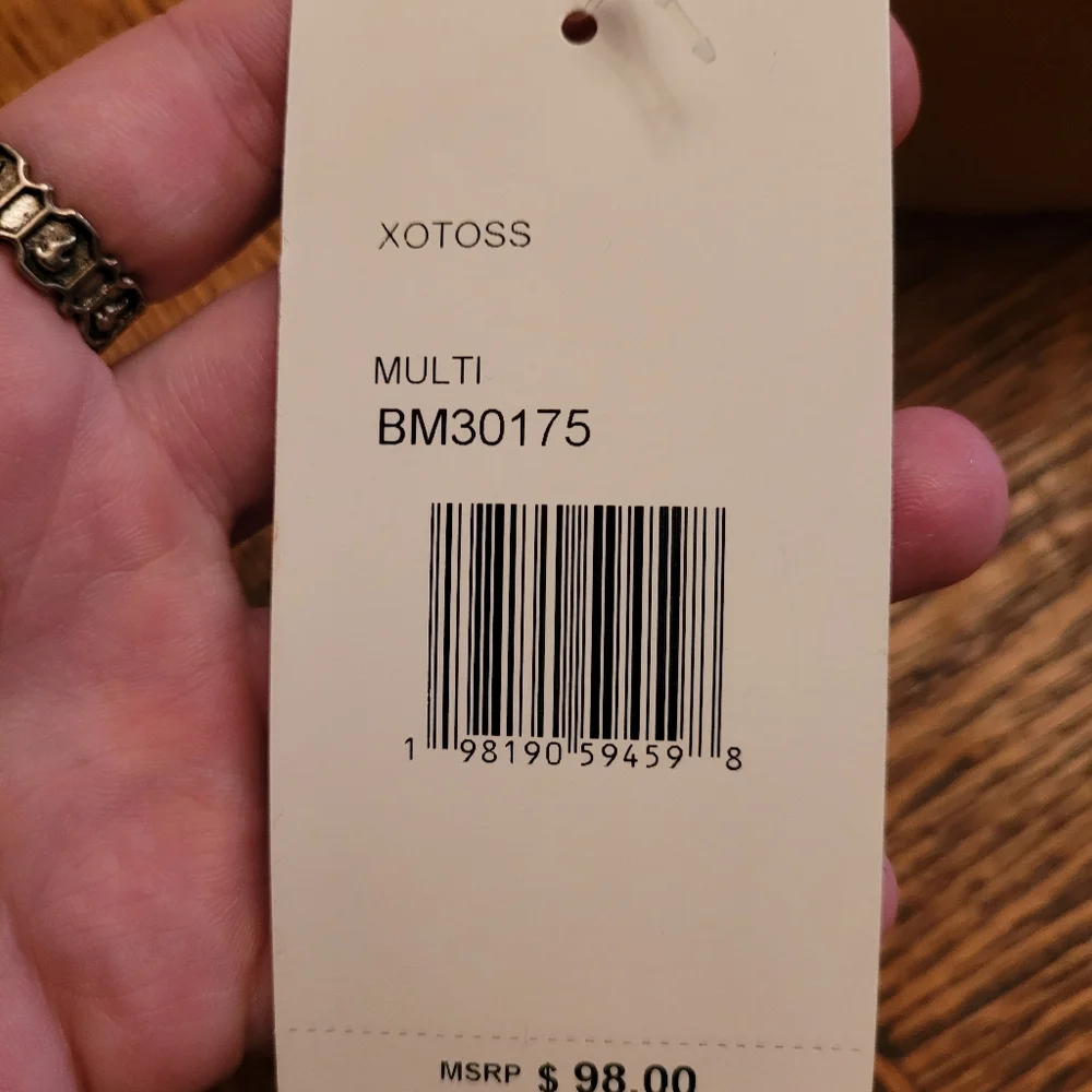 NEW VIRAL Betsey Johnson Kitsch Crossbody Football Purse 🏈🎀 - Picture 6 of 9